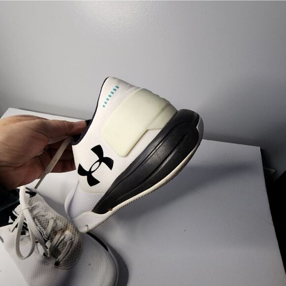 Under ArmourUNDER ARMOUR MEN'S UA CHARGED ULTIMATE 2.0 - Picture 6 of 8